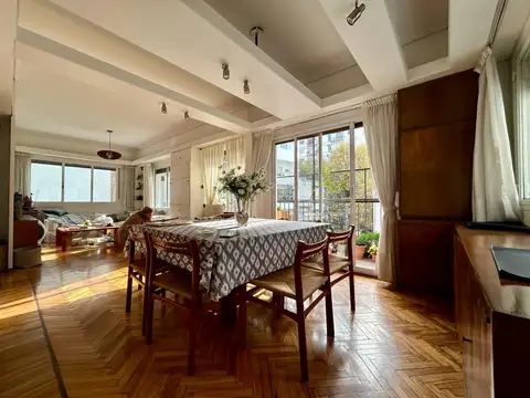 VENTA DEPARTAMENTO 3 AMBIENTES + DEPENDENCIA COCHERA PALERMO