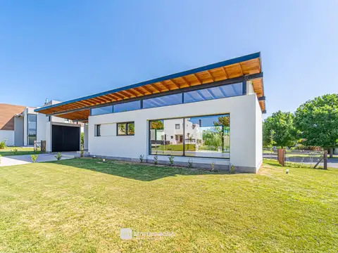 Av. Jorge Newbery 4555