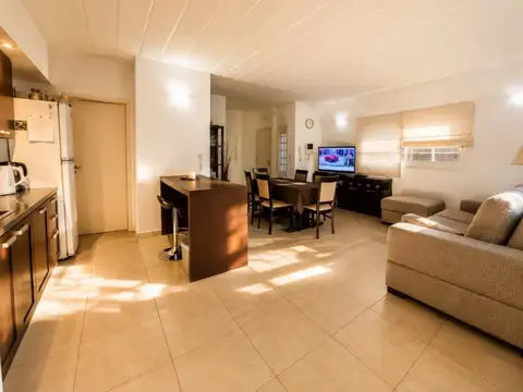 Departamento en Venta en Lomas de Zamora, USD 105.000
