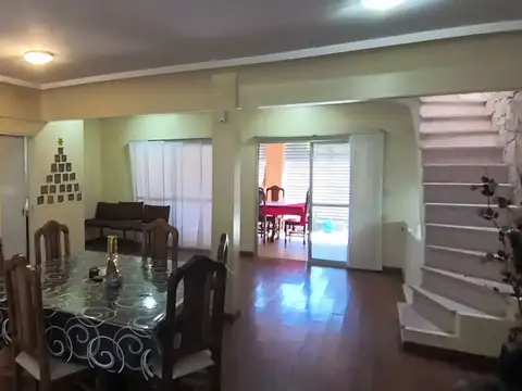 Casa en Venta en Temperley, USD 280.000