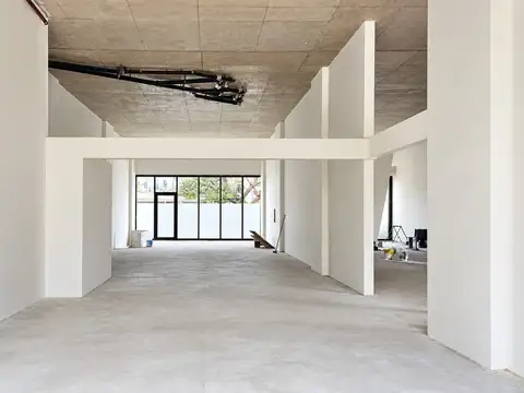 Local en Alquiler en Vicente López Vías / Maipú, USD 10.000