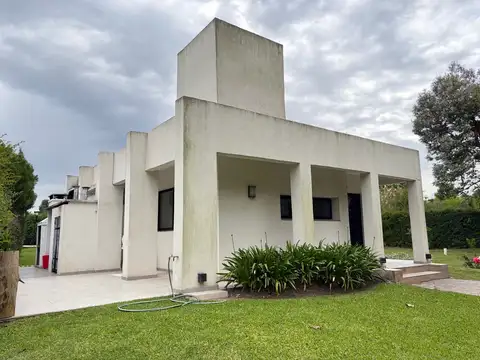 Casa en Venta al Noreste