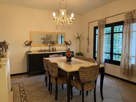 Casa en Venta al Oeste