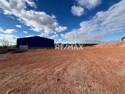 Galpon en Venta en Centenario, USD 480.000