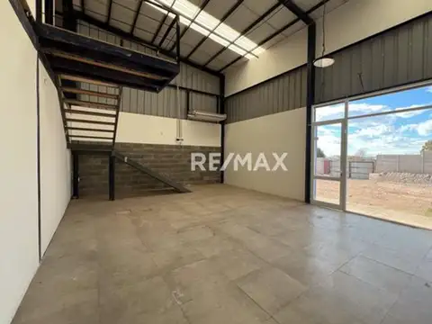 Galpon en Venta en Centenario, USD 480.000
