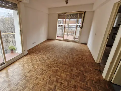 Venta - Dpto 1 Ambiente - Balcon - Baulera - Subte A y B