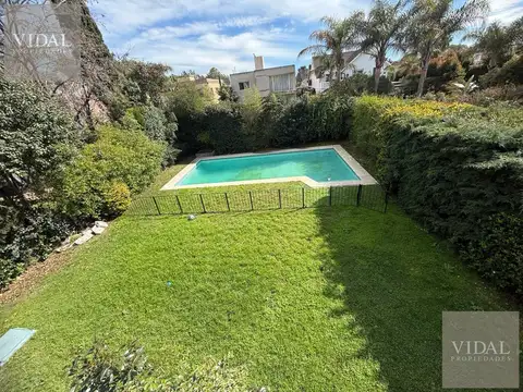 Casa en Alquiler en Barrancas de San José, $ 3.300.000