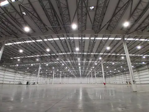 Galpón de 8500m2 en Venta en parque industrial La Plata
