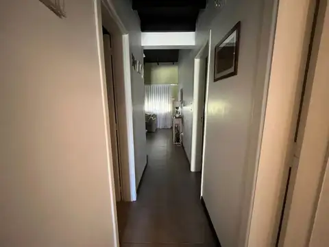 VENTA CASA 4 AMBIENTES VILLA LUZURIAGA