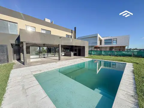 Casa en Alquiler de 4 dormitorios