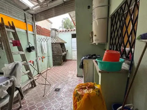 Depto Tipo Casa en Venta en Banfield, USD 81.000