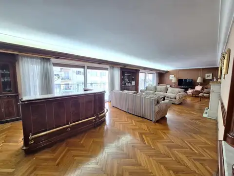 Departamento en Venta de 4 dormitorios
