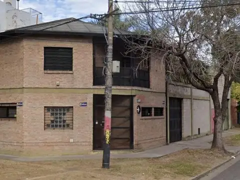 Terreno en esquina Ideal constructoras