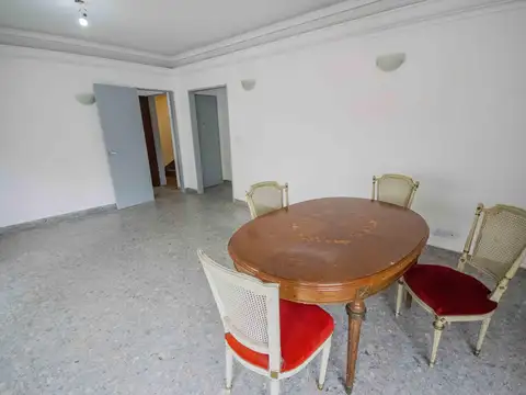 Depto Tipo Casa en Venta en La Lucila-Vías/Maipú, USD 210.000