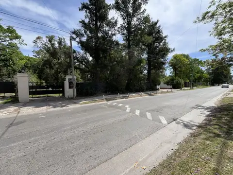 Quinta en Venta en Bella Vista, USD 1.280.000