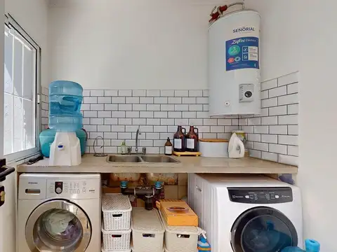 Depto Tipo Casa en Venta al Suroeste