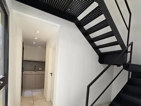 Exclusivo PH de 4 Amb. con Patio en Caballito
