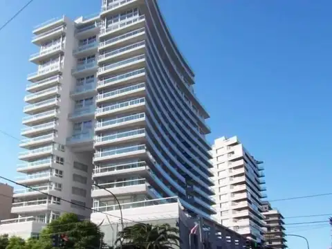 Avenida Libertador 2400