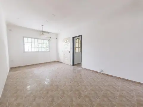PH 2 ambientes en Villa Devoto (Nogoya al 4600)