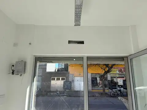 Local en Alquiler en San Lorenzo, $ 600.000