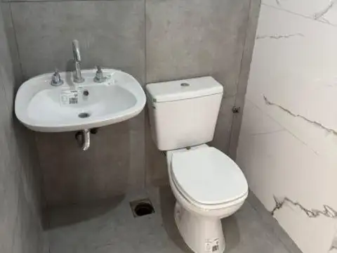 Local en Alquiler en San Lorenzo, $ 600.000