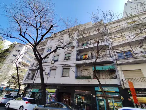 Yerbal 2500 , Piso 4