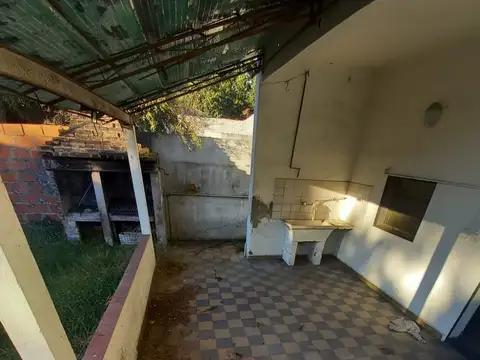 Casa de 3 ambientes en Venta en Villa Adelina