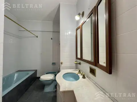 Departamento en Alquiler de 8 ambientes