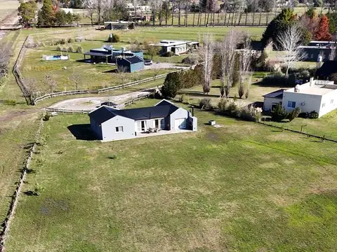 Casa en venta en Haras El Malacate Club de Campo - Apto Crédito