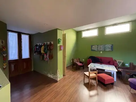 CASA 2 DORM - 3 BAÑOS - OFICINA - ESCRIBANIA - LOTE 503 M2. - GALERIA - GALPON - PARRILLA - LOBOS