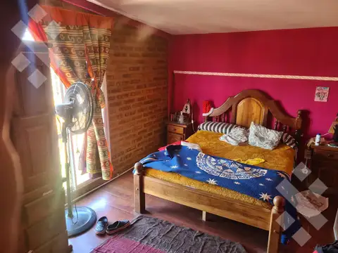 Venta casa 3 habitaciones. Centenario