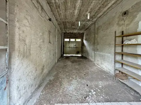 2 LOCALES EN BLOQUE EN VENTA