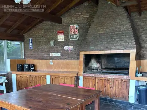 Casa 7 ambientes con 3 baños