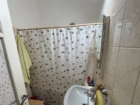 Depto Tipo Casa en Venta 50 años