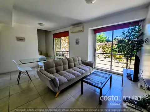 Excelente departamento 3 ambientes en duplex AMOBLADO, en Olivos - Pileta, parrilla y cochera fija