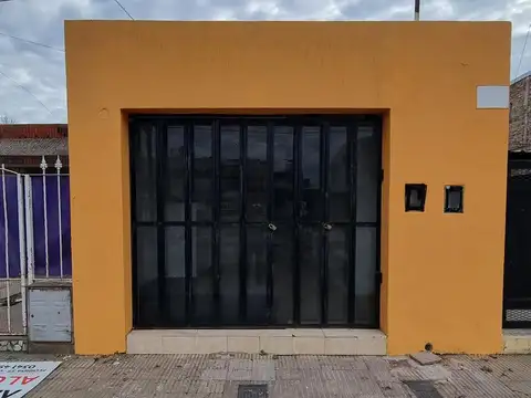 Alquiler | Local Comercial | 38 m² | Capitán Bermúdez | Barrio Centro