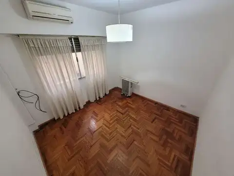 Alquiler de depto dos ambientes en Wilde Centro
