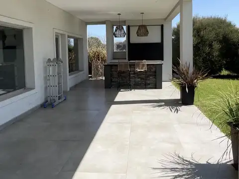 Casa en Alquiler al Noreste