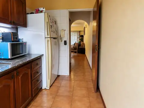 VENTA TRIPLEX EN MUÑIZ CON GARAJE Y PARQUE