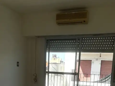 3 DE FEBRERO 100, Piso 3