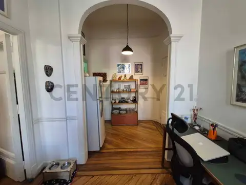 SE VENDE DEPARTAMENTO  DE 2 AMBIENTES, PLANTA BAJA, EN MONTSERRAT, APTO CREDITO