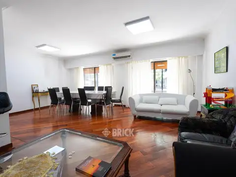 PISO C/DEP EN CUBA AL 2500 - COCH FTE Y CFTE 207 M2 BAULERA BALCON GRAN TZA T/SOL SUITE