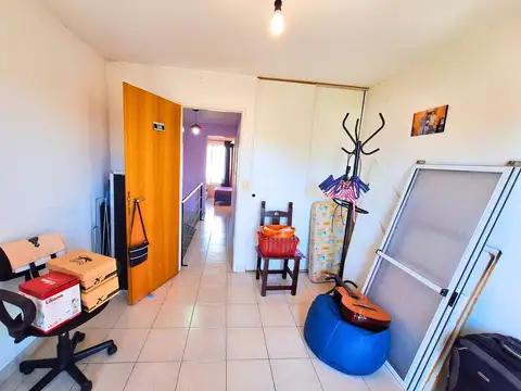 Duplex de tres amb en venta en Complejo en Isidro Casanova