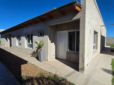 Hotel en Venta en Federacion, USD 320.000