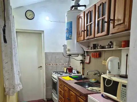 Casa 2 ambientes con 1 baño