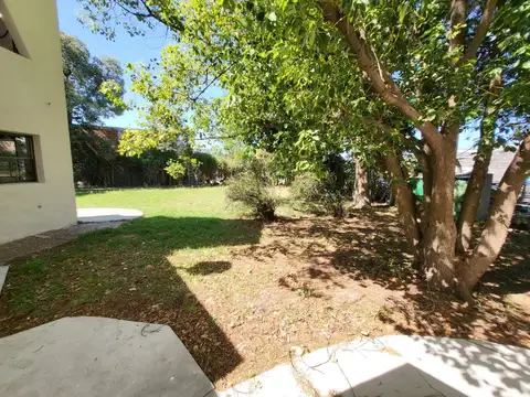Casa en Alquiler al Este