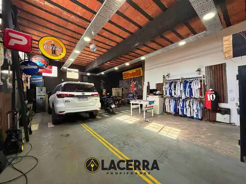 Casa 3 ambientes con 2 baños