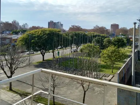 CARLOS PELLEGRINI 4300, Piso 3