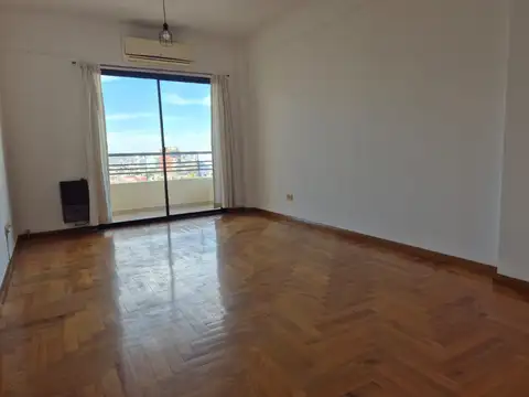 DEPARTAMENTO 2 AMBIENTES - FLORES, CAPITAL FEDERAL