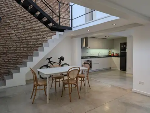 Depto Tipo Casa en Venta 41 años